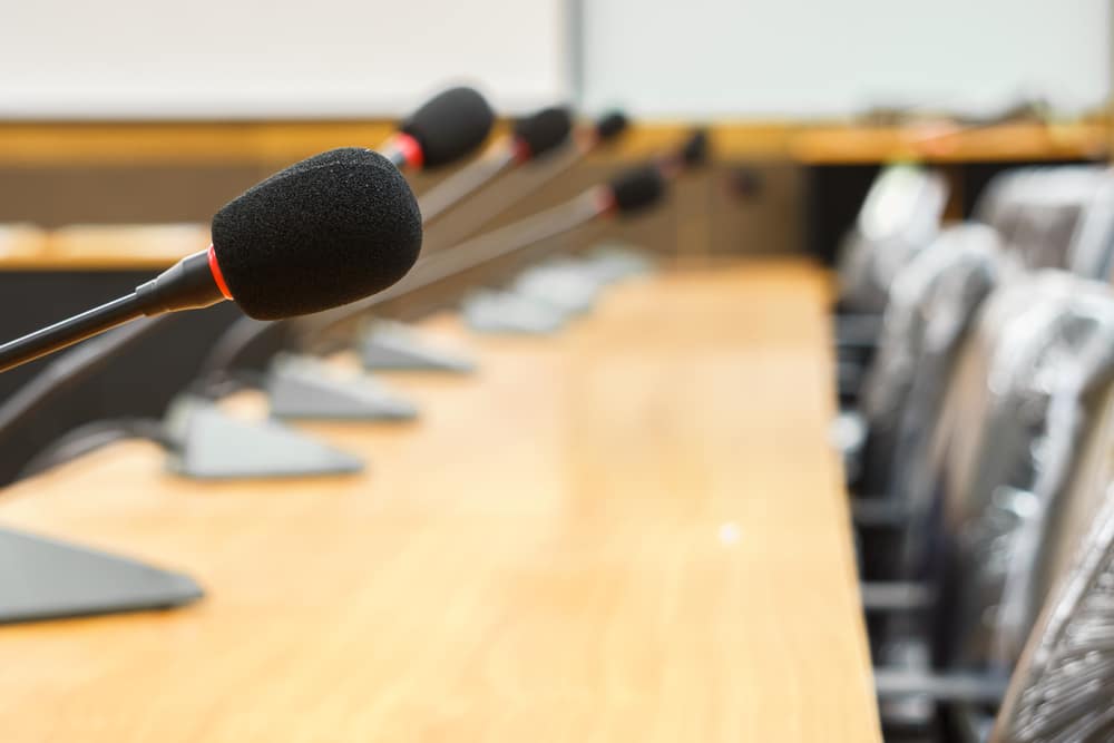 Microphone,In,A,Meeting,Room